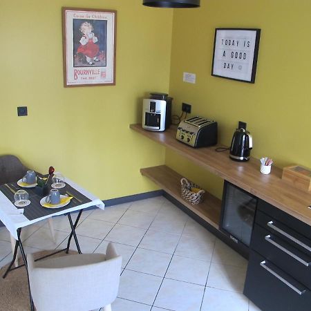 Le104Bis Bed and Breakfast Poitiers Eksteriør billede