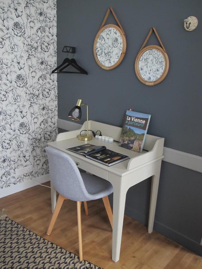Le104Bis Bed and Breakfast Poitiers Eksteriør billede
