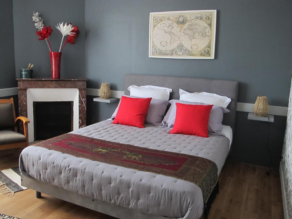 Le104Bis Bed and Breakfast Poitiers Eksteriør billede