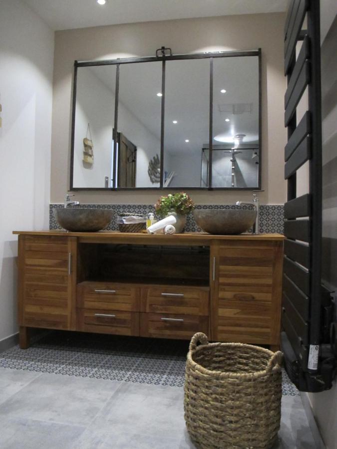 Le104Bis Bed and Breakfast Poitiers Eksteriør billede